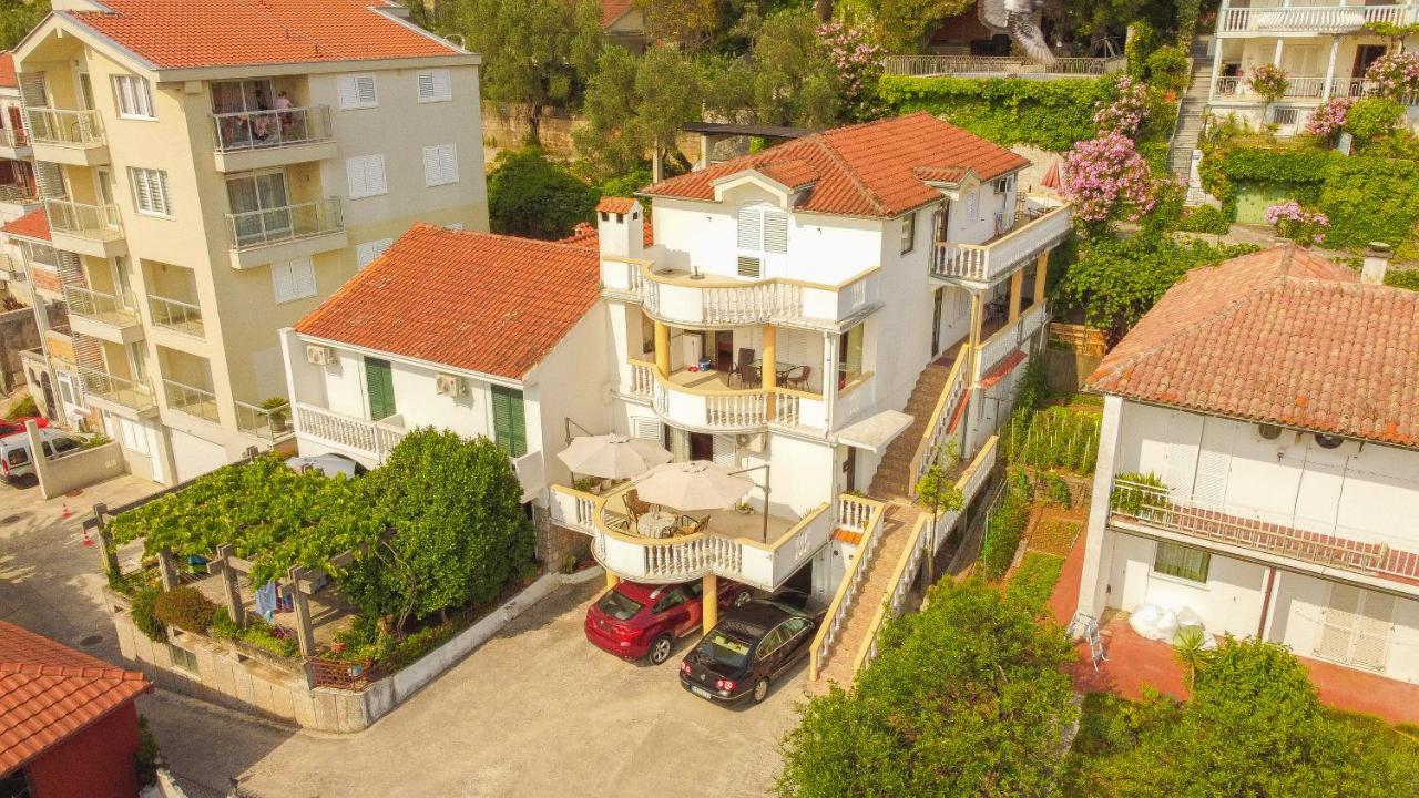 Villa Vojnic Будва Экстерьер фото