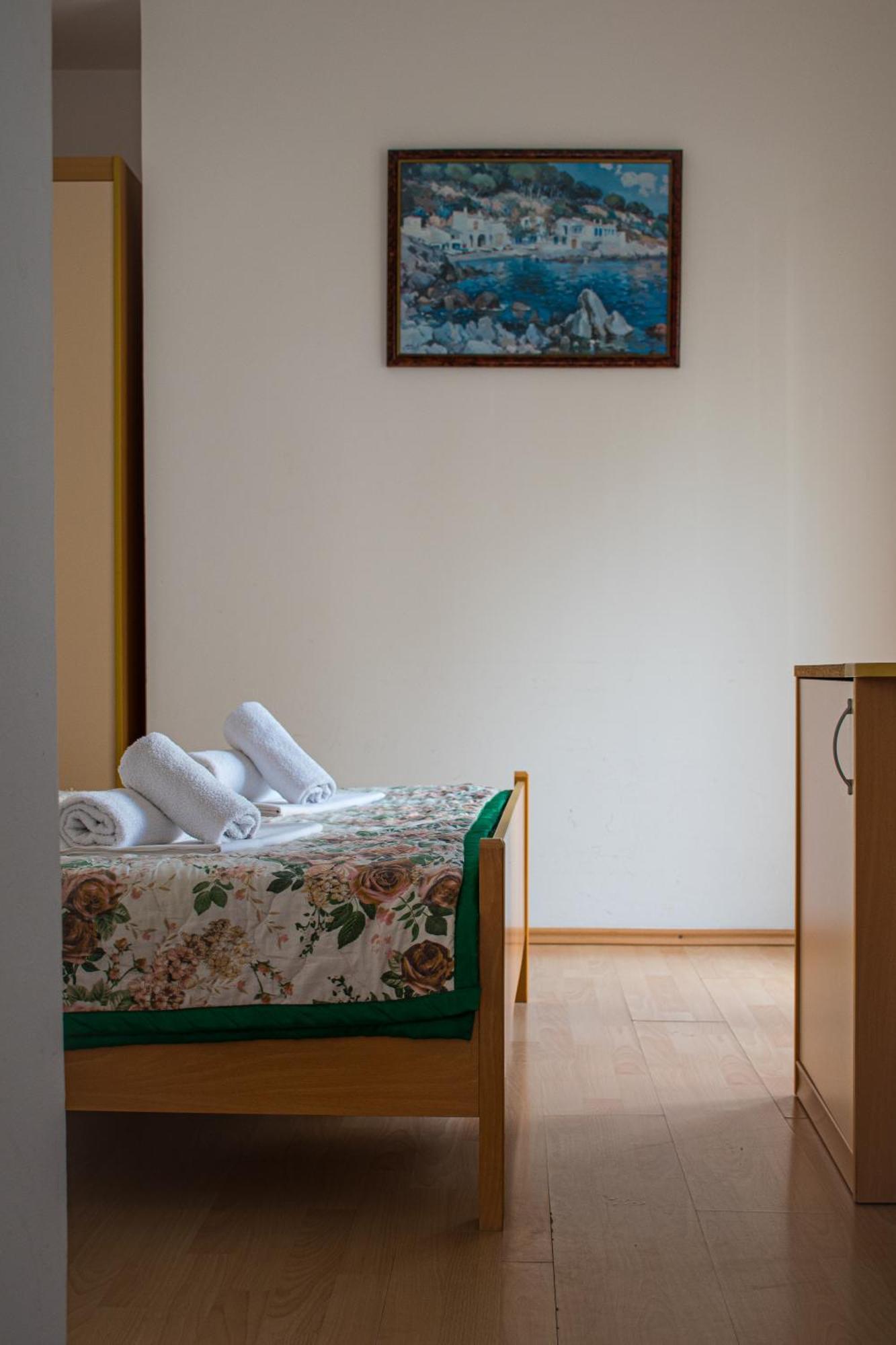 Villa Vojnic Будва Экстерьер фото